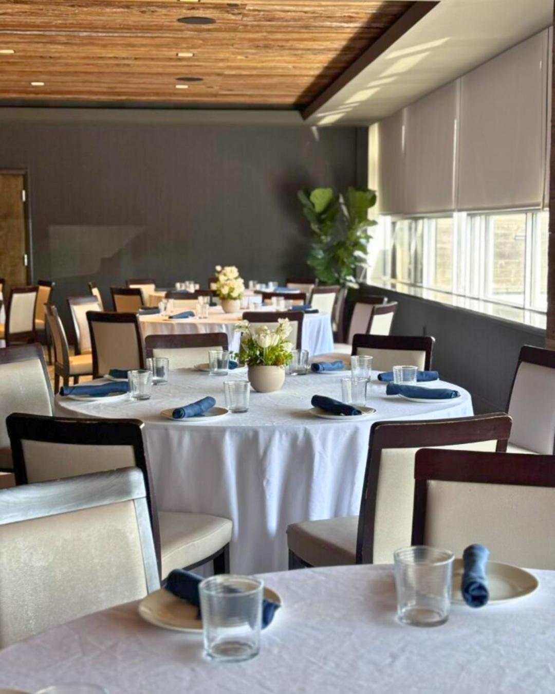 The Watershed Norwalk Hotell Eksteriør bilde