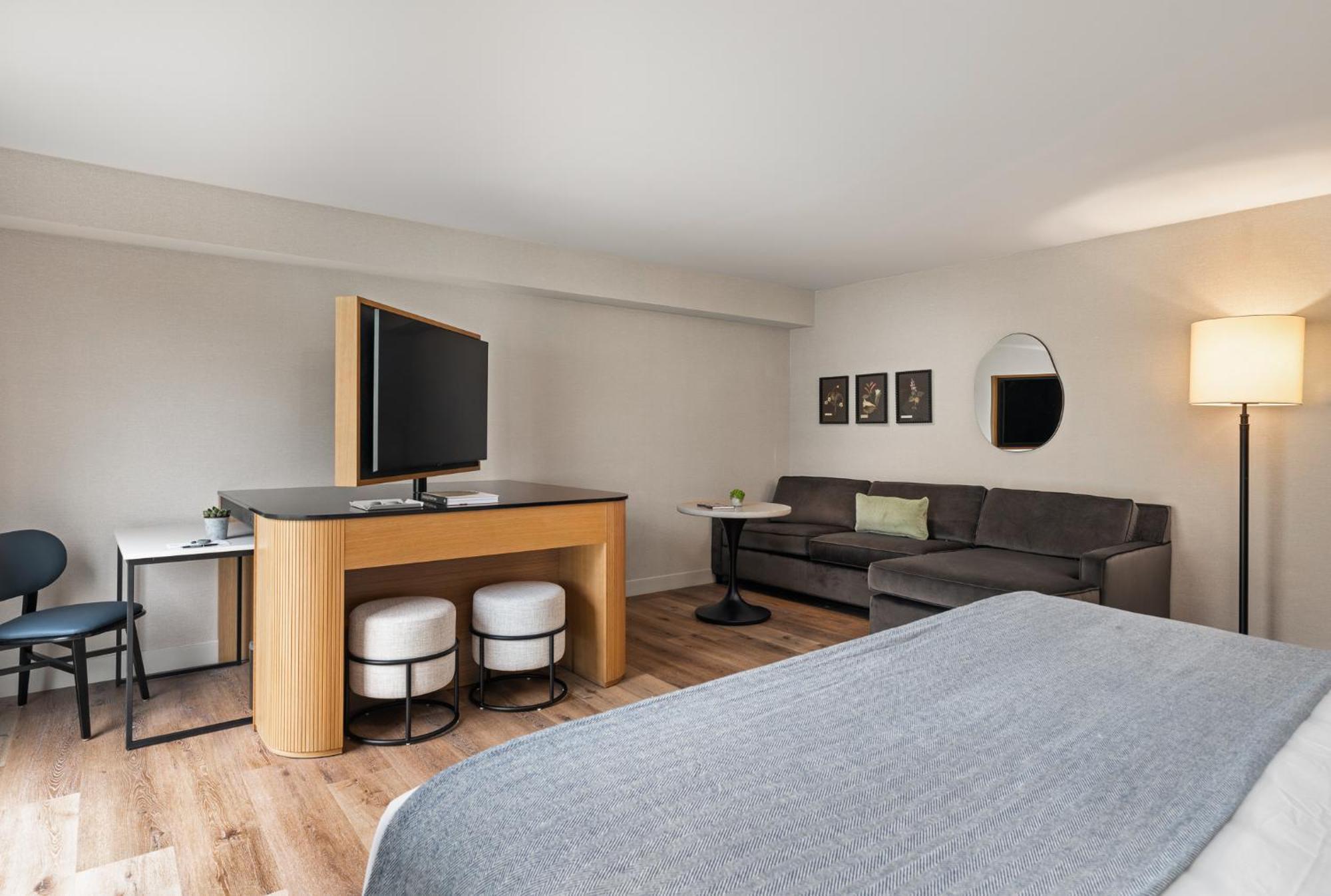 The Watershed Norwalk Hotell Eksteriør bilde