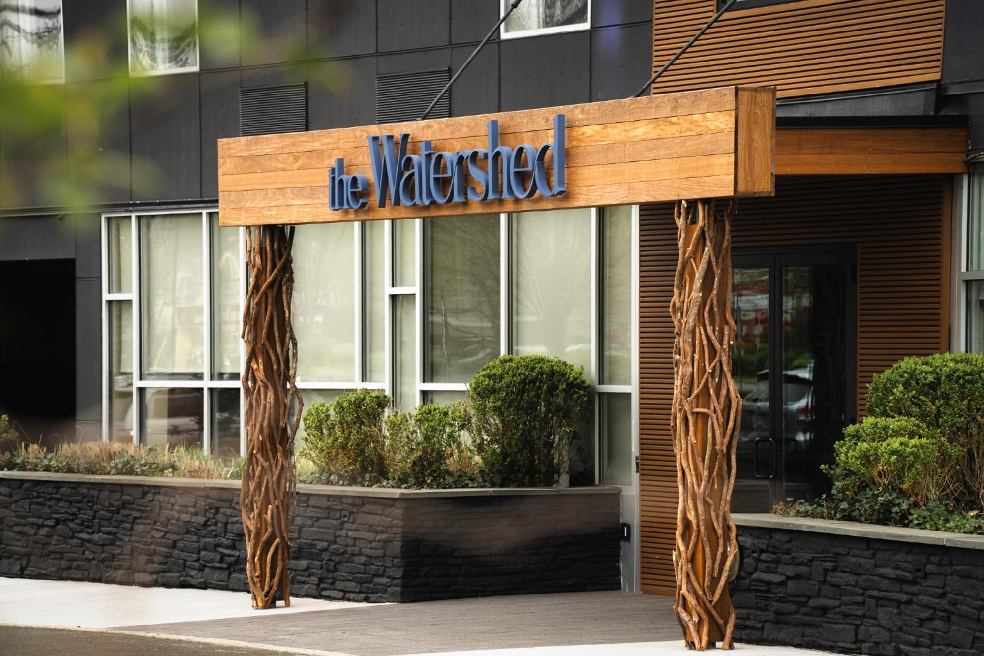 The Watershed Norwalk Hotell Eksteriør bilde