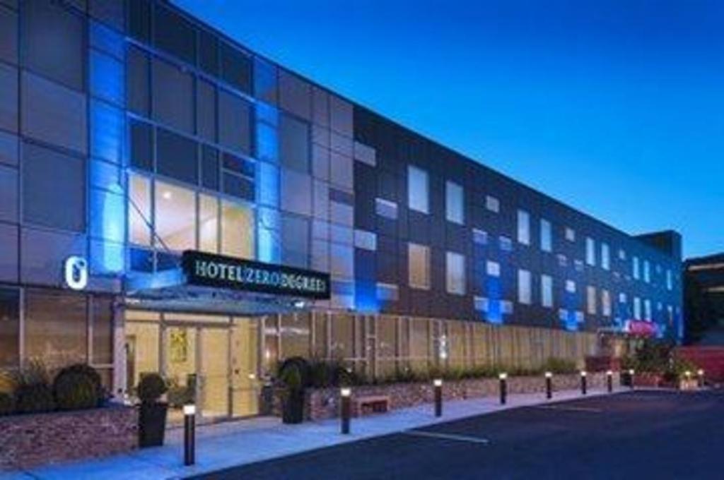 The Watershed Norwalk Hotell Eksteriør bilde
