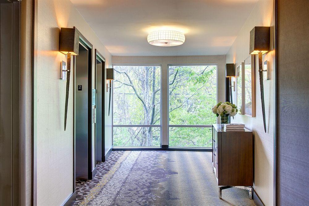 The Watershed Norwalk Hotell Eksteriør bilde