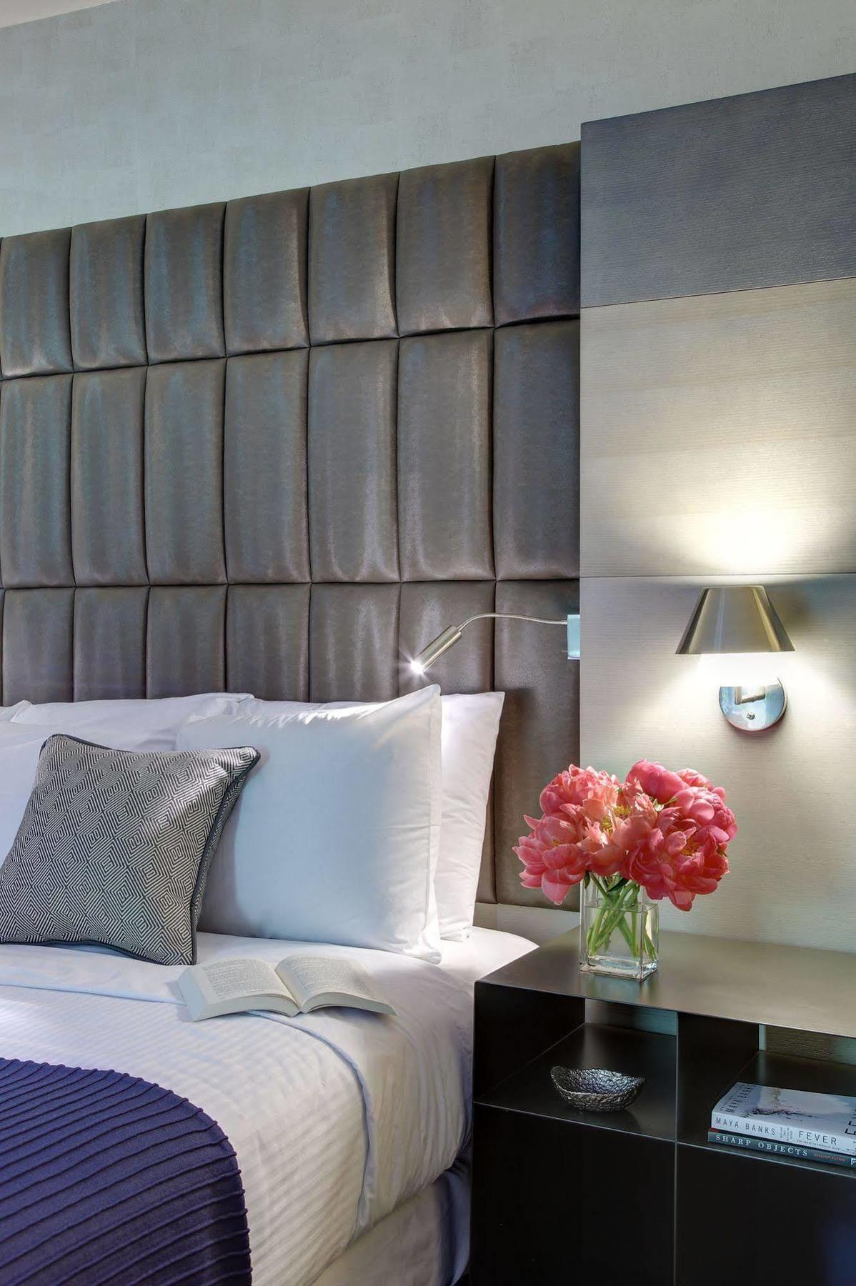 The Watershed Norwalk Hotell Eksteriør bilde